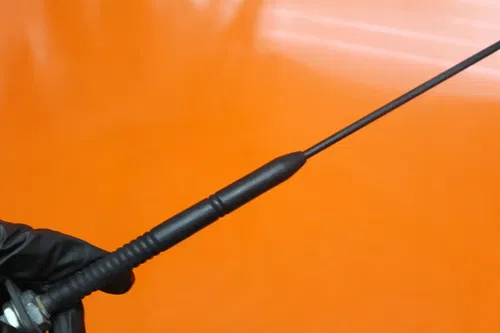 2010 Harley-Davidson Street Glide FLHX OEM RADIO STEREO ANTENNA MAST