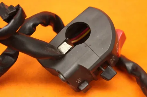 09-12 KAWASAKI NINJA ZX6R OEM RIGHT CLIP ON HANDLE KILL OFF START SWITCH