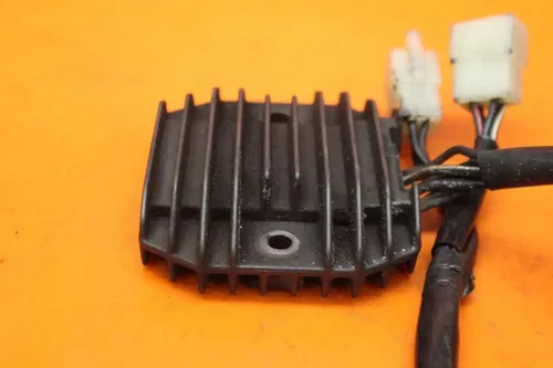 03-06 KAWASAKI NINJA ZX6R OEM RECTIFIER VOLTAGE REGULATOR