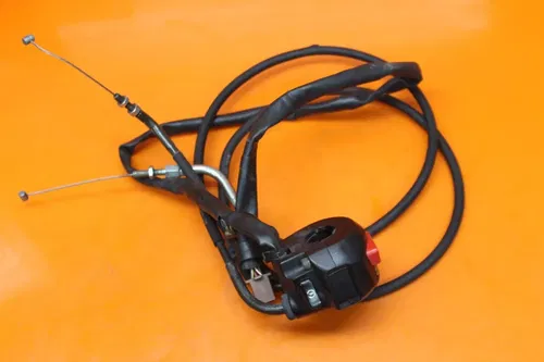 01-05 YAMAHA FZ1 OEM RIGHT CLIP ON HANDLE KILL OFF START SWITCH SWITCHES