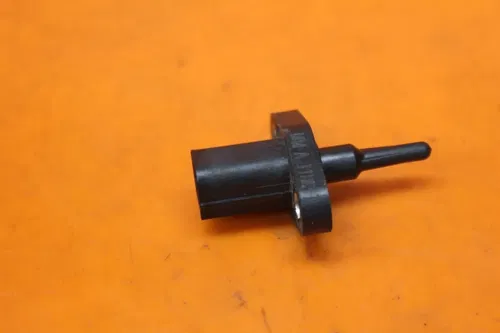 13-25 2021 HONDA CBR 600RR OEM AIR INTAKE TEMPERATURE TEMP SENSOR