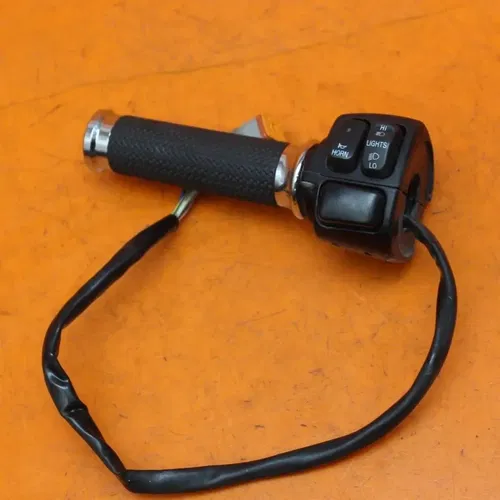 2002 Harley-Davidson Road King FLHR OEM LEFT CLIP ON HANDLE HORN SIGNALS SWITCH