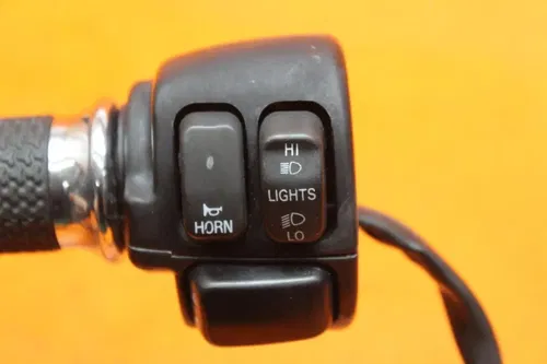 2002 Harley-Davidson Road King FLHR OEM LEFT CLIP ON HANDLE HORN SIGNALS SWITCH