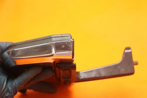 2013 HARLEY-DAVIDSON ELECTRA GLIDE OEM REAR BACK PASSENGER FOOT PEG REST SET
