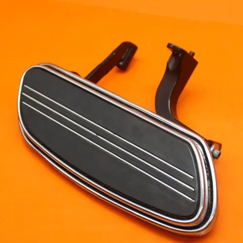 2010 Harley-Davidson Street Glide FLHX OEM LEFT FRONT DRIVER FOOT STEP PEG