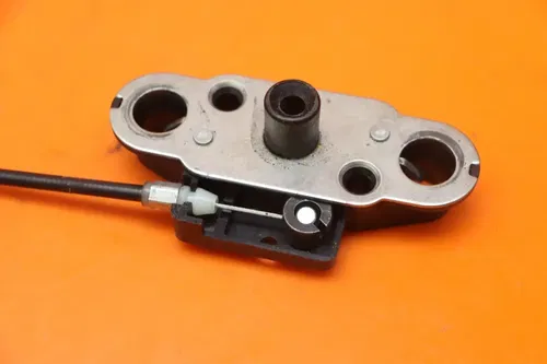 04-10 KAWASAKI NINJA ZX10R OEM REAR PASSENGER SEAT LATCH LOCK ASSEMBLY