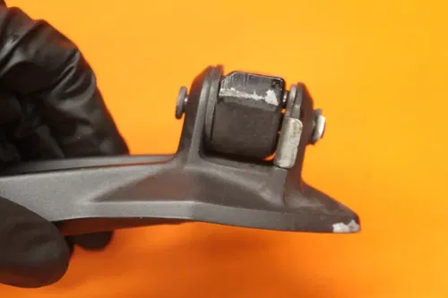 11-25 2017 KAWASAKI NINJA ZX6R OEM REAR BACK PASSENGER PEG SET PAIR