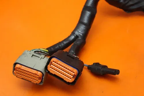 13-19 SUZUKI GSXR 600 750 OEM MAIN ENGINE WIRING HARNESS MOTOR LOOM *NO CUTS*