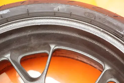 2006-2011 KAWASAKI NINJA ZX14 ZX14R OEM STRAIGHT REAR WHEEL BACK RIM W TIRE