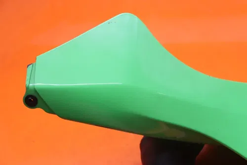 2004-2005 KAWASAKI NINJA ZX10R OEM FRONT UPPER NOSE FAIRING COWL SHROUD