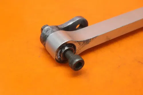 07-08 YAMAHA YZF R1 OEM REAR DOGBONE SHOCK LINKAGE LINK