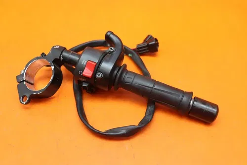 09-12 2011 KAWASAKI NINJA ZX6R OEM RIGHT CLIP ON HANDLEBAR W SWITCHES