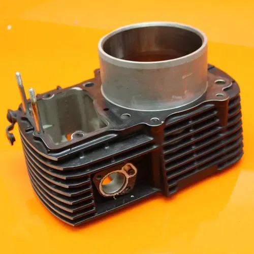 06-09 SUZUKI BOULEVARD M109R VZR1800 OEM REAR ENGINE PISTON CYLINDER BLOCK JUG