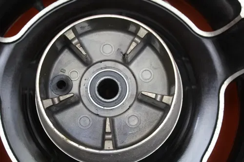 2010 Harley-Davidson Street Glide FLHX OEM STRAIGHT REAR WHEEL BACK RIM W TIRE