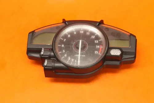 07-08 YAMAHA YZF R1 OEM SPEEDO TACH GAUGES DISPLAY CLUSTER SPEEDOMETER