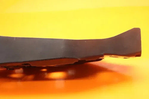 17-20 YAMAHA YZF R6 OEM REAR BACK TAIL UNDERTAIL BATTERY TRAY PLASTIC