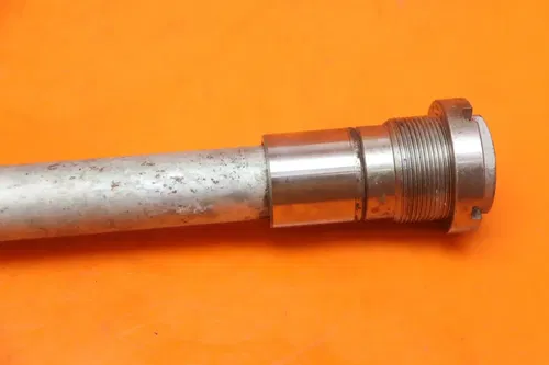 04-07 HONDA CBR1000RR OEM STRAIGHT REAR BACK SWINGARM BOLT SUSPENSION PIVOT AXLE