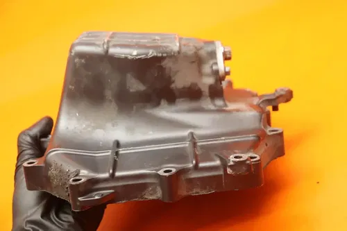 04-07 HONDA CBR1000RR OEM ENGINE MOTOR BOTTOM OIL PAN COVER