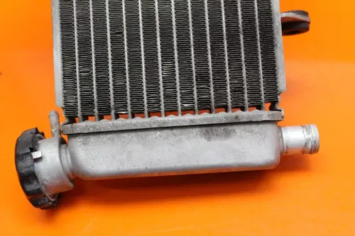 15-22 HONDA CBR300R OEM ENGINE RADIATOR MOTOR COOLER COOLING RADIATER