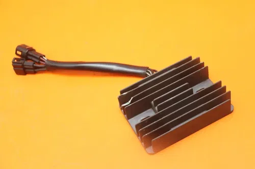 2009-2016 SUZUKI GSXR 1000 OEM RECTIFIER VOLTAGE REGULATOR