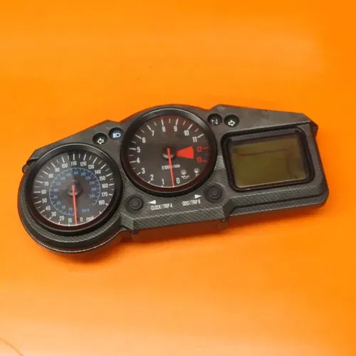 01-05 KAWASAKI NINJA ZX12R zx12 OEM SPEEDO TACH GAUGES DISPLAY CLUSTER