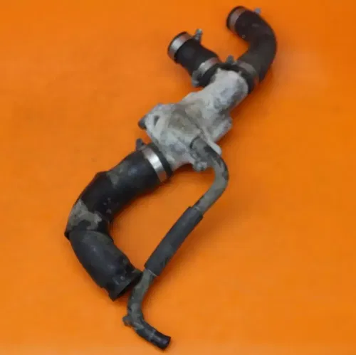 2000 2001 YAMAHA YZF R1 OEM THERMOSTAT WITH HOUSING ASSEMBLY