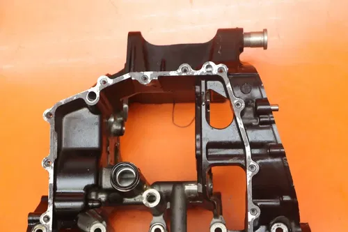 07-08 KAWASAKI NINJA ZX6R OEM LOWER ENGINE BOTTOM CRANKCASE CRANK CASES BLOCK