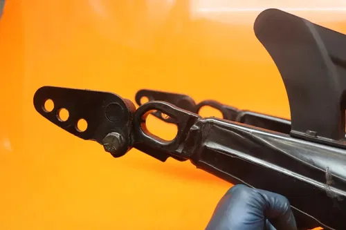 2013 HARLEY-DAVIDSON ELECTRA GLIDE OEM REAR SWINGARM SUSPENSION ARM