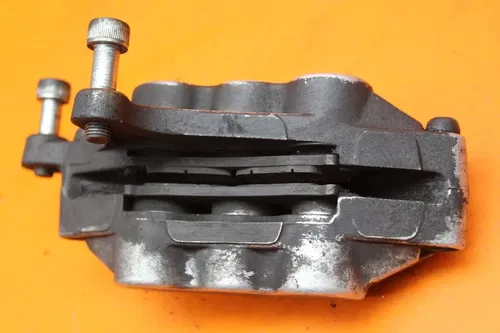 2004 KAWASAKI VULCAN 1600 VN1600 OEM RIGHT LEFT FRONT BRAKE CALIPER SET PAIR