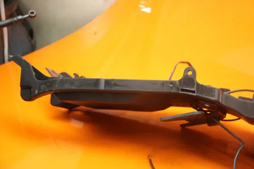 2009-2012 KAWASAKI NINJA ZX6R ZX600R OEM REAR BACK TAIL UNDERTAIL BATTERY TRAY