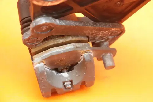 07-12 KAWASAKI NINJA ZX6R OEM REAR BACK BRAKE CALIPER W MOUNT BRACKET