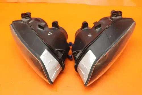 2004-2006 YAMAHA YZF R1 OEM FRONT HEADLIGHT HEAD LIGHT LAMP *NO CRACKS*