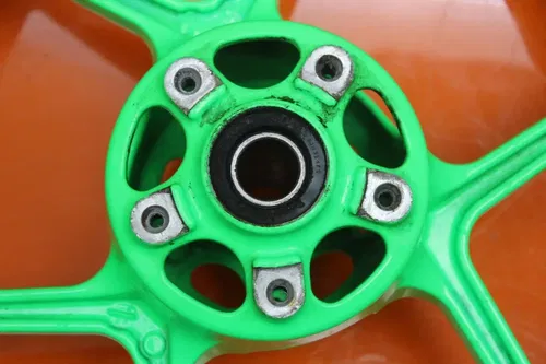2006 2007 KAWASAKI NINJA ZX10R OEM STRAIGHT FRONT WHEEL RIM W TIRE