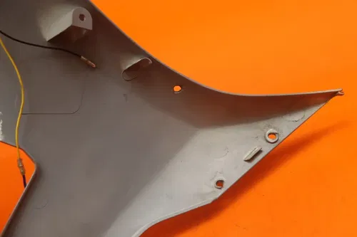 2006-2009 YAMAHA YZF R6S ZXMT LEFT MID UPPER SIDE FAIRING COWL PLASTIC