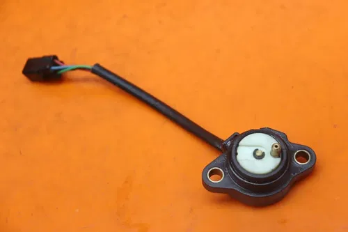2013-2017 TRIUMPH DAYTONA 675 OEM ENGINE MOTOR GEAR POSTION SENSOR