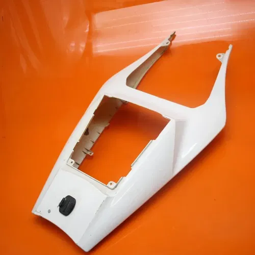 2002 2003 YAMAHA YZF R1 ZXMT REAR BACK TAIL FAIRING COWL SHROUD 5PW-21711-00-P0