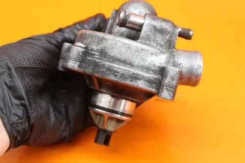 08-09 SUZUKI BOULEVARD OEM C109R VLR1800 ENGINE WATER COOLANT PUMP  17400-48G00
