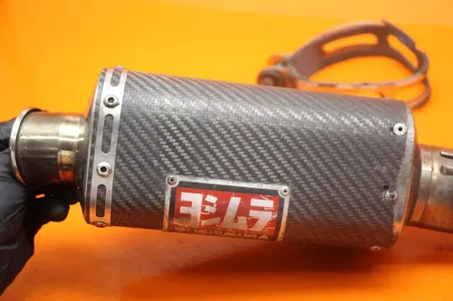 05-06 SUZUKI GSXR 1000 CARBON FIBER YOSHIMURA TRS EXHAUST PIPE MUFFLER SLIP ON