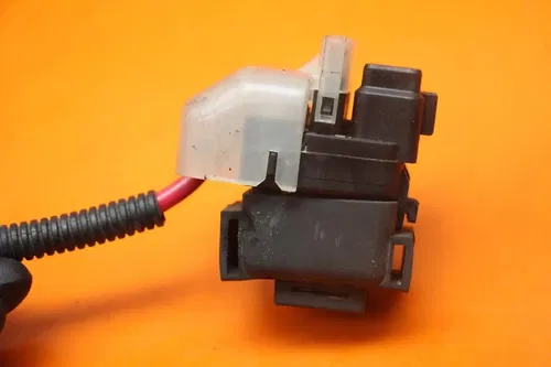 2001-2004 SUZUKI GSXR 1000 OEM ENGINE STARTER RELAY STARTING MOTOR SWITCH