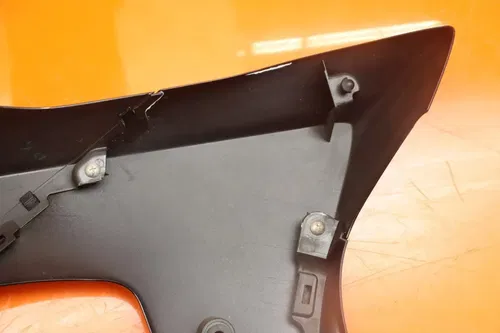 09-15 SUZUKI GSXR 1000 OEM RIGHT MID UPPER SIDE FAIRING COWL PLASTIC *NO CRACKS*