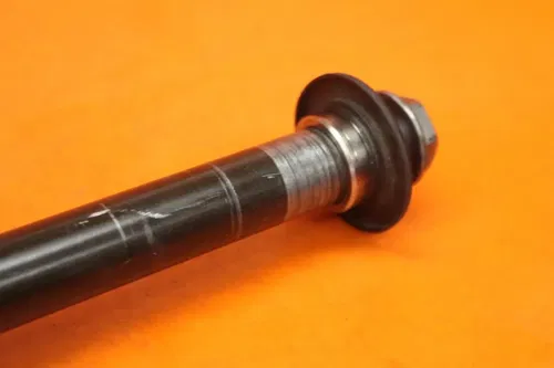 02-14 2004 YAMAHA YZF R1 OEM FRONT WHEEL RIM AXLE PIVOT BOLT
