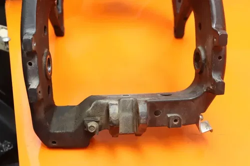 06-07 YAMAHA YZF R6 OEM STRAIGHT FRAME CHASSIS RACE/STUNT ONLY
