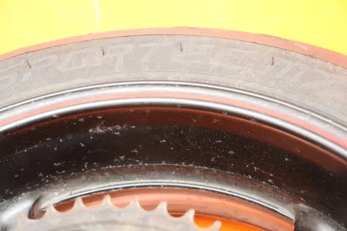 2004-2006 YAMAHA YZF R1 OEM STRAIGHT REAR WHEEL BACK RIM