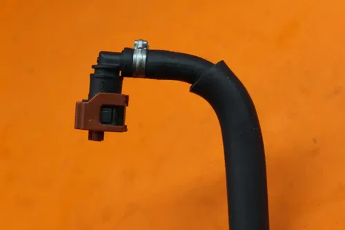 22-23 YAMAHA YZF R7 OEM FUEL HOSE GAS LINE TUBE PIPE