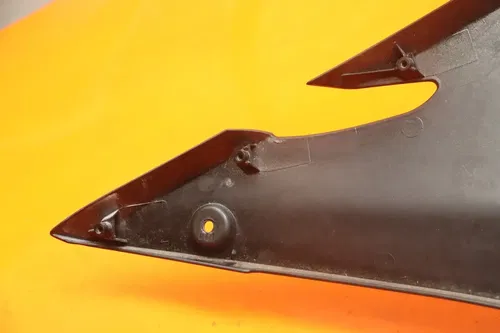 2013-2016 TRIUMPH DAYTONA 675 OEM LEFT MID UPPER SIDE FAIRING COWL PLASTIC