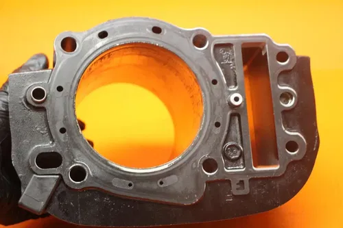 2011 KAWASAKI VULCAN 1700 VOYAGER OEM FRONT ENGINE MOTOR PISTON CYLINDERS BLOCK