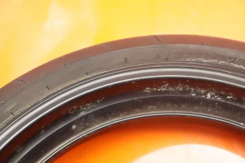 03-05 YAMAHA FZ1 OEM FRONT WHEEL RIM W TIRE