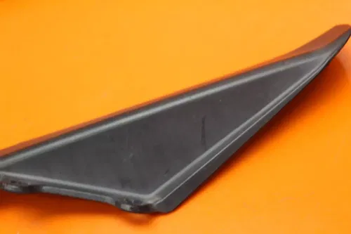 2004 2005 KAWASAKI NINJA ZX10R OEM REAR BACK DRIVE CHAIN GUARD COVER SHIELD