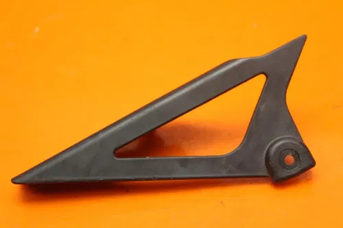 2004 2005 KAWASAKI NINJA ZX10R OEM REAR BACK DRIVE CHAIN GUARD COVER SHIELD
