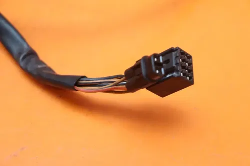 2013 12-16 SUZUKI GSXR 1000 GSXR1000 RIGHT SWITCH THROTTLE CONTROL CABLE GRIP